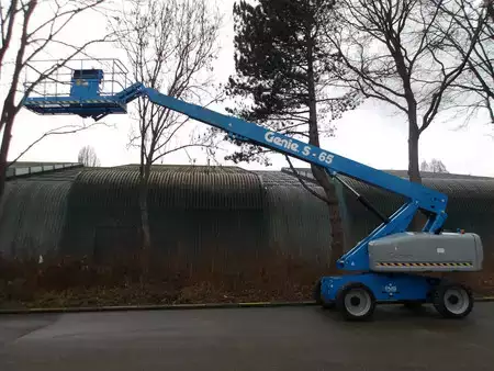 Telescopic Boom 2014  Genie S-65 (14)