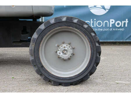 Plataforma Articulada 2007  Genie Z-45/25 (15)