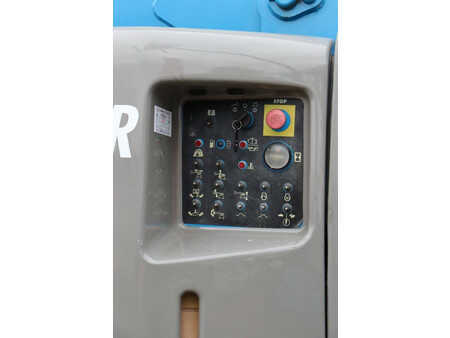 Plataforma Articulada 2007  Genie Z-45/25 (16)