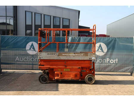 Scherenarbeitsbühne 2006  JLG 2030ES (2)