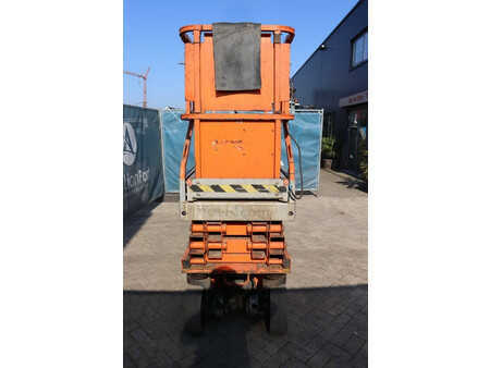 Scherenarbeitsbühne 2006  JLG 2030ES (7)