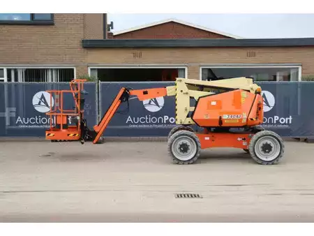 Articulated Boom - JLG H340AJ (2)