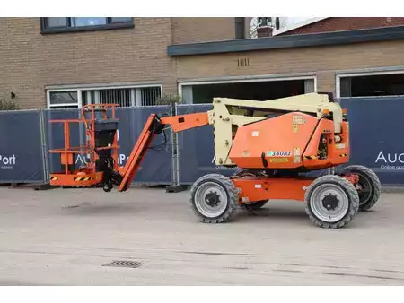 Articulated Boom - JLG H340AJ (3)
