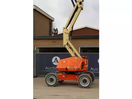 Articulated Boom - JLG H340AJ (32)