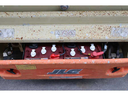 Piattaforme aeree a pantografo 2014  JLG 2646ES (12)