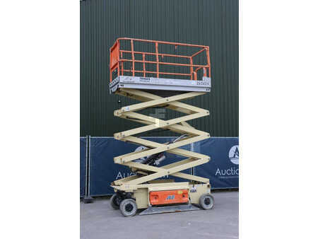 Piattaforme aeree a pantografo 2014  JLG 2646ES (22)