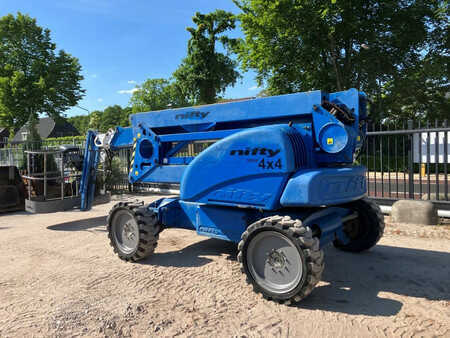 Articulating boom 2005  Niftylift HR21D (3)
