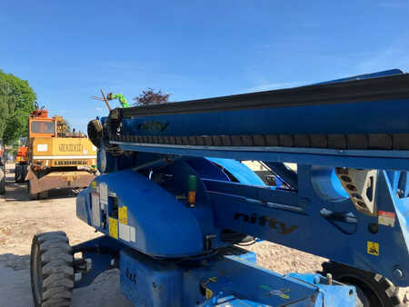 Articulating boom 2005  Niftylift HR21D (8)