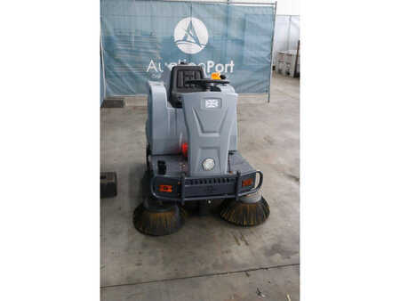 Pedestrian Sweeper 2024  Westfield S1250 (7)