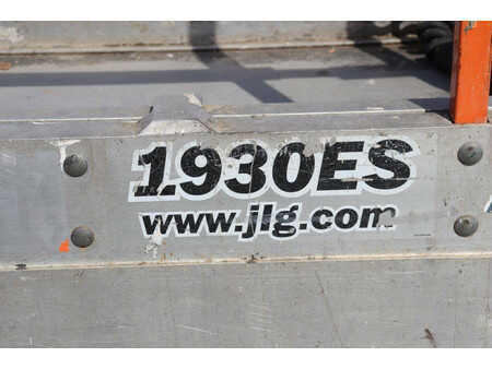 Scissor lift 2011  JLG 1930ES (12)