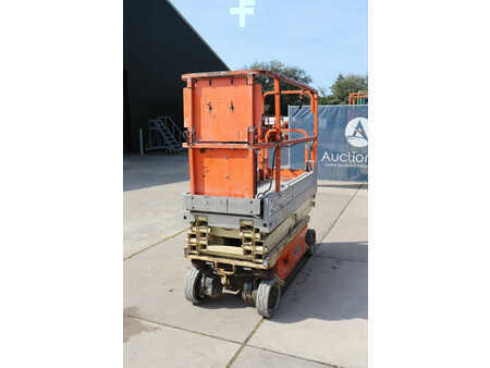 Scissor lift 2011  JLG 1930ES (6)