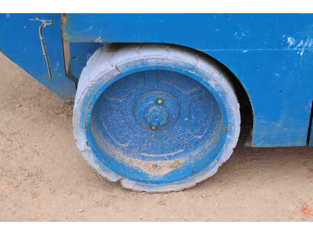 Scherenarbeitsbühne 2007  Genie GS-2632 (12)