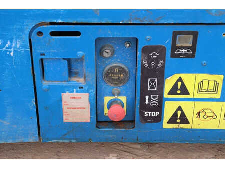 Scherenarbeitsbühne 2007  Genie GS-2632 (13)