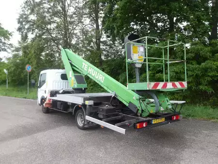 Autohoogwerker 2012  Renault Maxity (2)