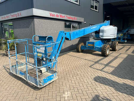 Telescopic boom 2007 Genie S-45 (2)