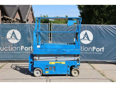 Scissor lift 2014  Genie GS1532 (2)