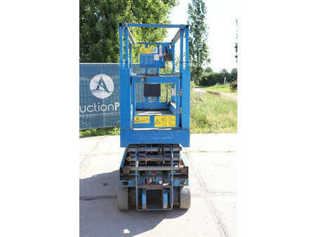 Scissor lift 2014  Genie GS1532 (7)