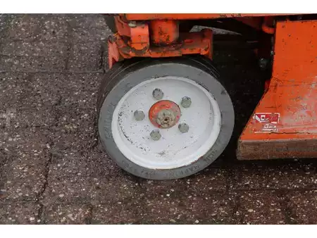 Plataforma Tijera 2016  Skyjack SJIII 3219 (9)