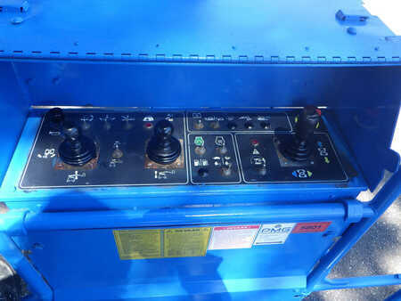 Telescopic Boom 2014  Genie Z-45/25J RT (5)