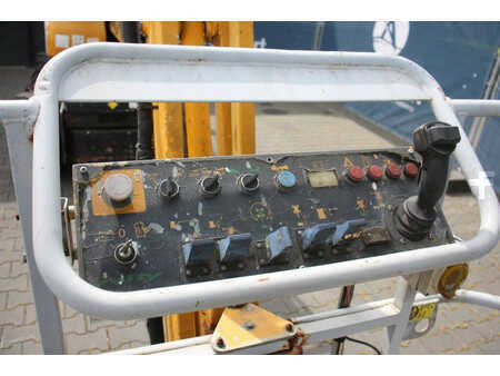 Podnośnik teleskopowy 2005  Niftylift HR 15 NDE (15)