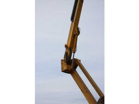 Podnośnik teleskopowy 2005  Niftylift HR 15 NDE (28)
