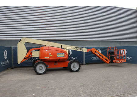 Teleskopická plošina 2005  JLG 600AJ (1)