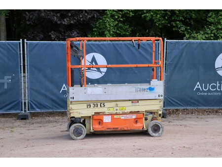 Scissor lift 2014  JLG 1930 ES (1)