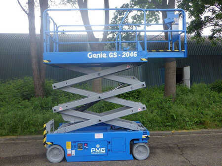 Scissor lift 2015  Genie GS-2046 (10)