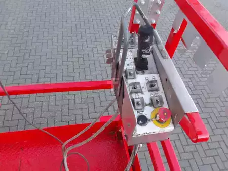 Levantamento tesoura 2018  Skyjack SJ6832RT (4)