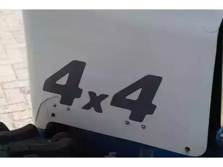 Kloubová pracovní plošina 2019  Niftylift HR12D 4WD (13)