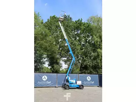 Kloubová pracovní plošina 2019  Niftylift HR12D 4WD (17)