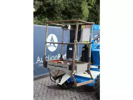 Kloubová pracovní plošina 2019  Niftylift HR12D 4WD (8)