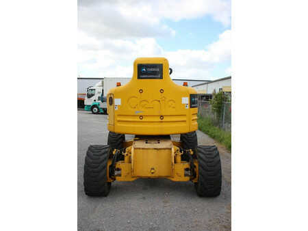 Podnośnik przegubowy 2005  Genie Z-60/34 (4)
