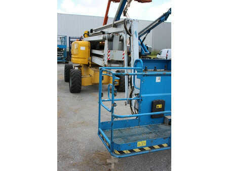 Podnośnik przegubowy 2005  Genie Z-60/34 (6)