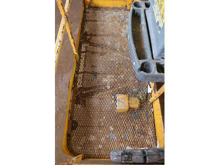 Plataforma Articulada 2010  JLG 450AJ (11)