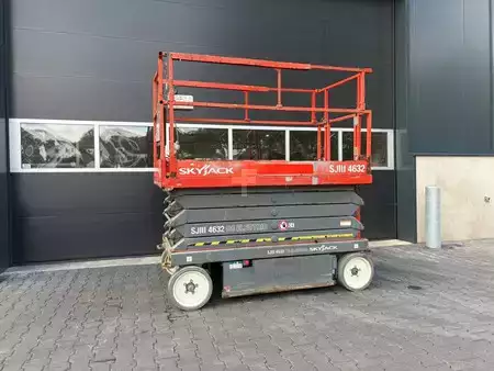 Sakse arbejds platform 2013  Skyjack SJ4632 (1)