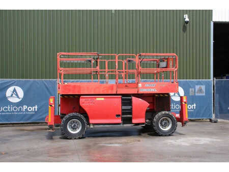 Scissor lift 2014  JLG 3394RT (1)