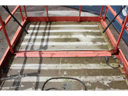 Scissor lift 2014  JLG 3394RT (18)