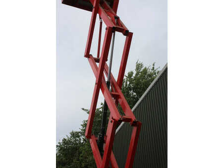 Scissor lift 2014  JLG 3394RT (26)