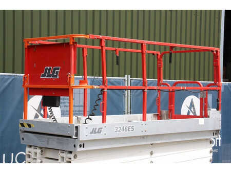 Scissor lift 2014  JLG 3394RT (40)
