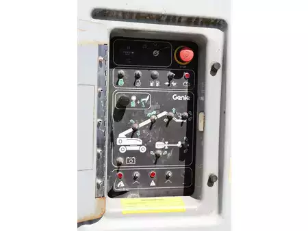 Piattaforme telescopiche 2012  Genie S-65 (32)