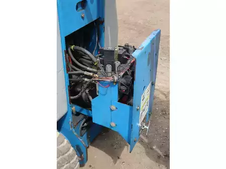 Podnośnik przegubowy 1998  Genie Z-20/8 N (22)