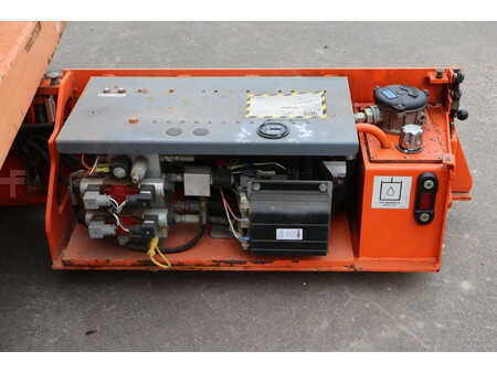 Saxliftar 2015  Skyjack SJ III 3219 (11)