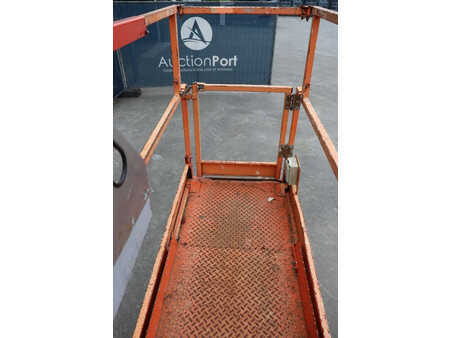 Saxliftar 2015  Skyjack SJ III 3219 (16)