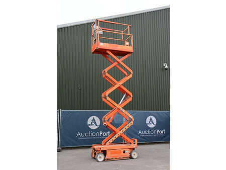 Saxliftar 2015  Skyjack SJ III 3219 (20)