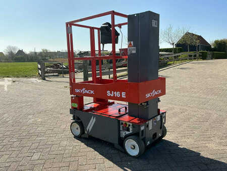 Schaarhoogwerker 2022  Skyjack SJ16 E (12)