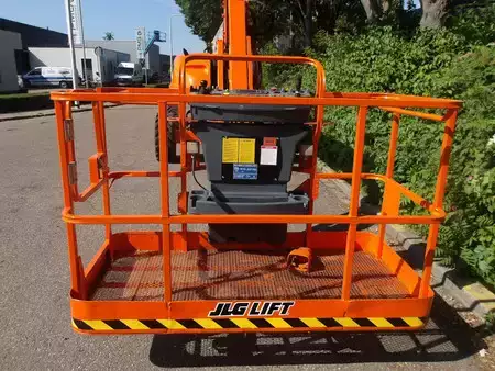 Plataforma telescópica 2006  JLG 460SJ (4)