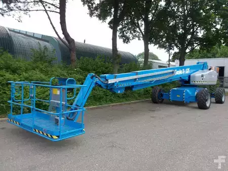 Teleskopická plošina - Genie S-125 (3)