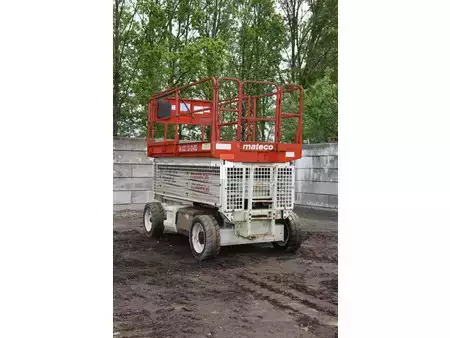 Pracovní plošina s nůžkovým zdvihem 2008  JLG 3369LE (3)