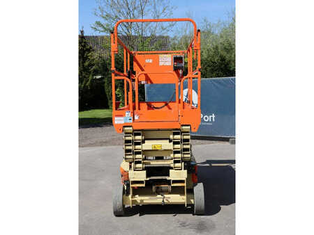 Scherenarbeitsbühne 2016  JLG 3246 ES (4)
